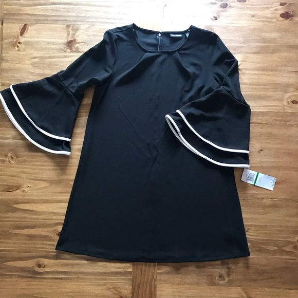 NWT: Nina Leonard black dress w/bell sleeves Sz. L - Picture 7 of 10